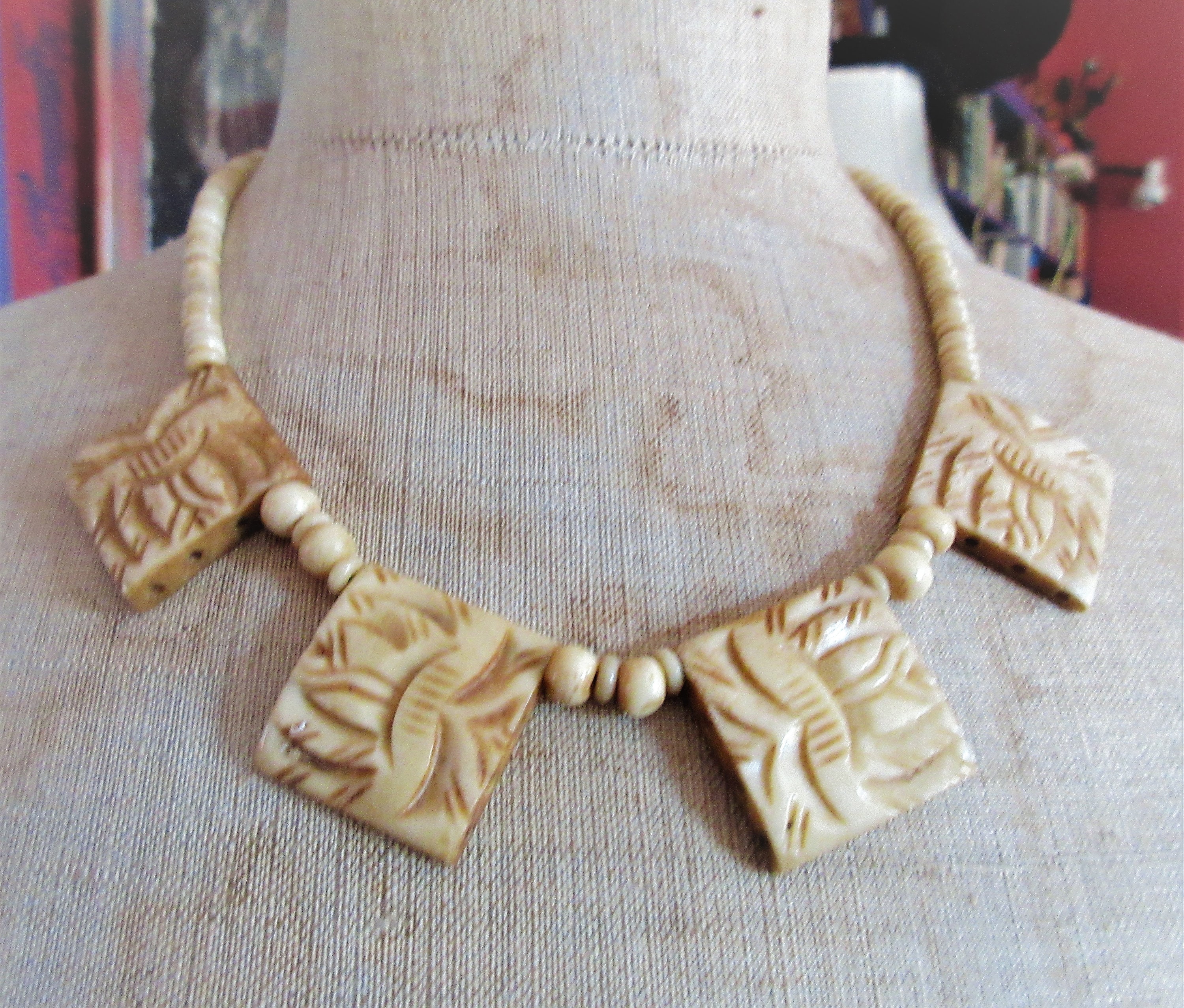 Tibetan Antique Necklace with Wrathful Deity - Zentner