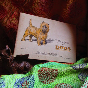 Hundekartenheft, Werbeaktion, Buch mit Sammlerhundekarten, verschiedene Rassen, 1930er Jahre Vintage Antik, Hundeliebhaber Scrapbooking
