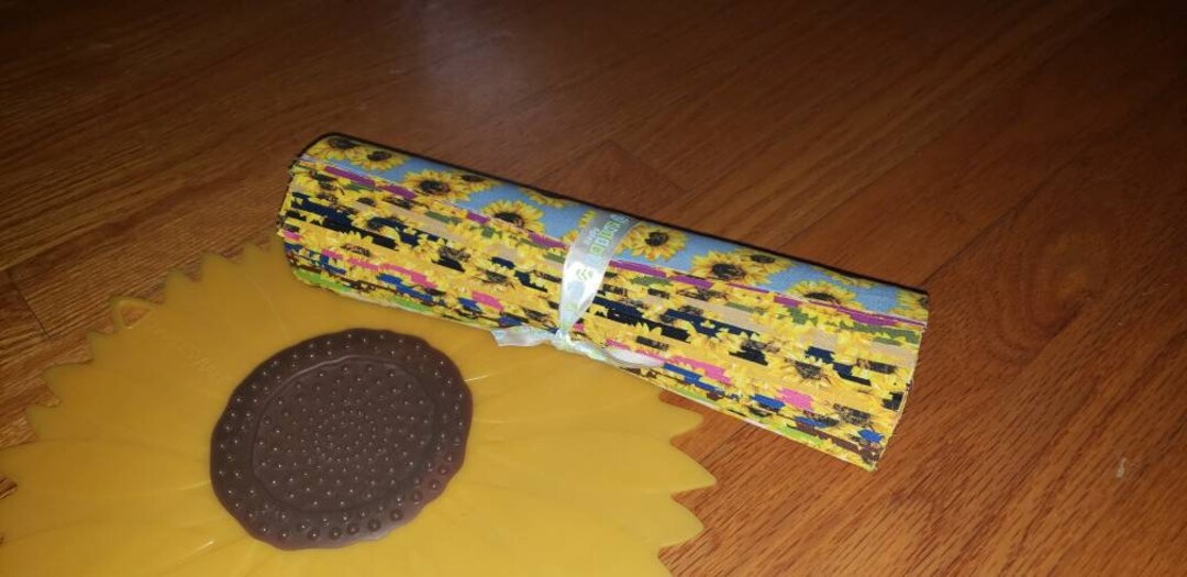 Sunflower Layer Cake, 10 Squares, 34 Squares, Cotton Quilting Fabric