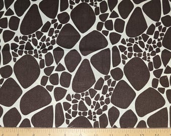 Giraffe animal print fabric 27 in x 44 inch cotton Quilting fabric