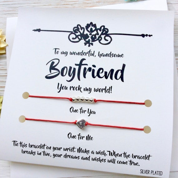 things to give your girlfriend to remind her of you