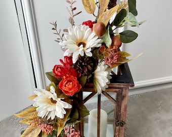 Floral Centerpiece, Lantern Swag, Sign Flowers