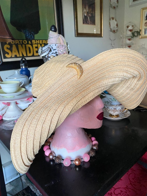Big Slouchy Straw Hat Wide Brimmed 