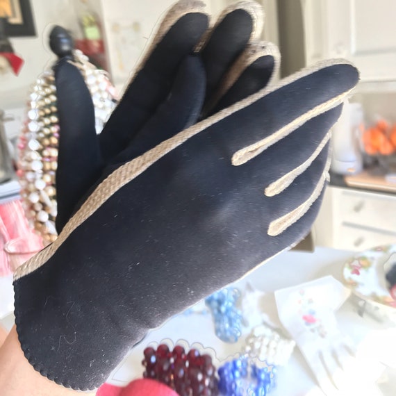 Black Evening Gloves, Vintage Suede Gloves, Black… - image 4