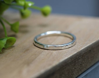 SELINA Ring - Hammered Sterling Silver Midi Ring, Minimal Ring