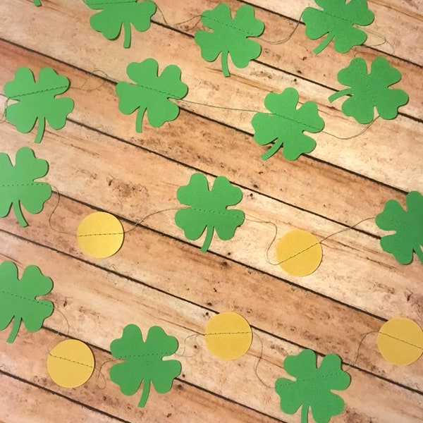 St Patricks Day Sale Clover Decorations Green and Gold Party Decor 4 Leaf Clover Banner Luck of the Irish Garland Shamrock Four Leaf Decor