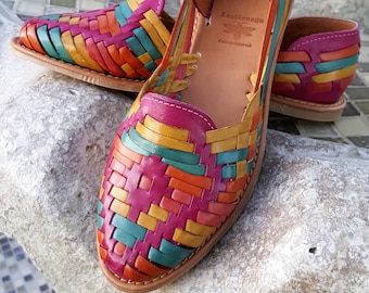 Multicolor Women's leather sandals. Mexican huarache sandals.