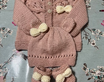 Baby Girls cardigan sweater hat set 0-3 mths hand knitted in Dusky Pink with cream knitted bow detail - Ready to post
