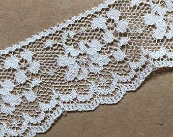 Metallic Silver Floral Lace Trim - 4.5