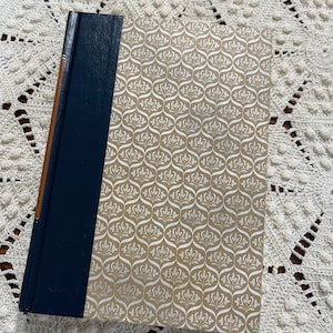 1 Vintage Readers Digest Condensed Book (thinner book)