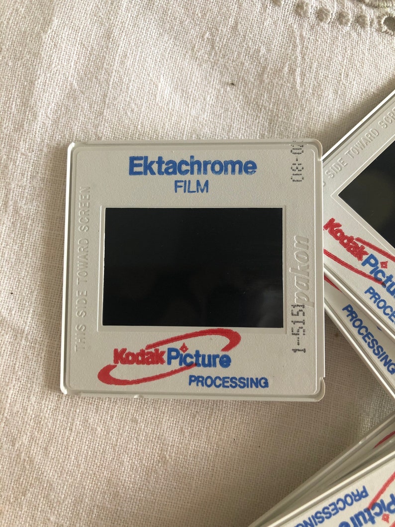 25 Plastic Photo Slides