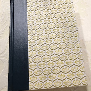 1 Vintage Readers Digest Condensed Book