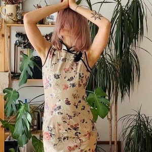Vintage Chinese cheongsam dress beige floral brocade qipao long oriental gown traditional asian evening dress 90s elegant style dress size S