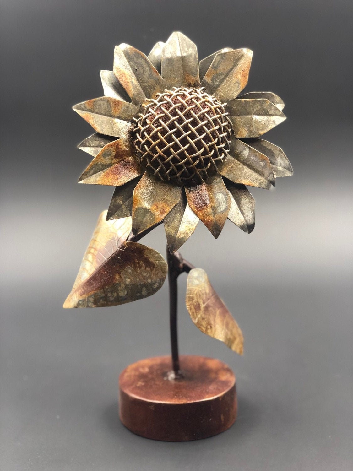 Metal sunflower cheap
