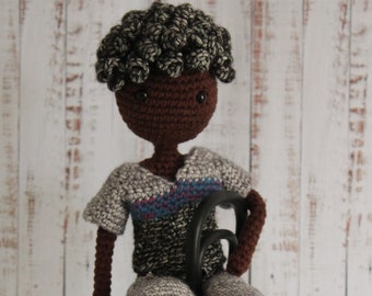 Crochet Pattern: Dressup Boy Doll Levi Amigurumi - Instant PDF Download - English (US), Dutch - Amilishly