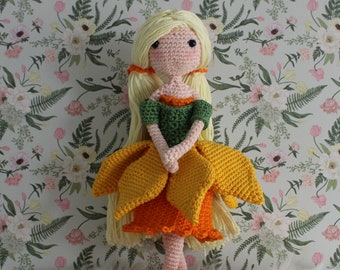 Crochet Pattern: Daffodil Doll Suïsen Amigurumi - Instant PDF Download - English (US), Dutch - Amilishly