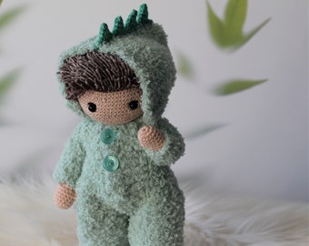 Crochet Pattern: Dressup Doll Toddler Killian Amigurumi - Instant PDF Download - English (US), Dutch - Amilishly