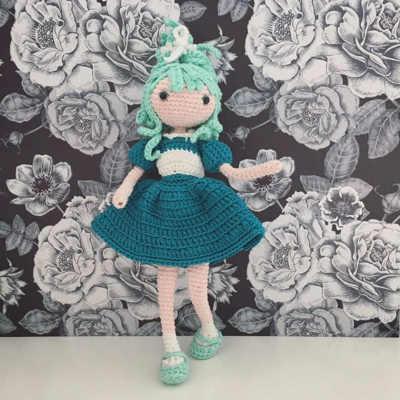 Crochet Pattern: Nurse Doll Fay Amigurumi Instant PDF Download English US, Dutch Amilishly image 3