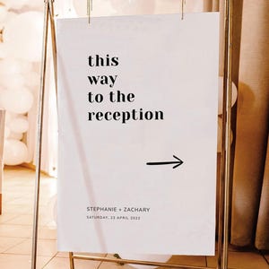 Modernes Hochzeitsschild Download, Hochzeitsrichtungsschild-Vorlage, Dies Weg zu den Party-Schildern, Pfeilschild, mutige Liebe