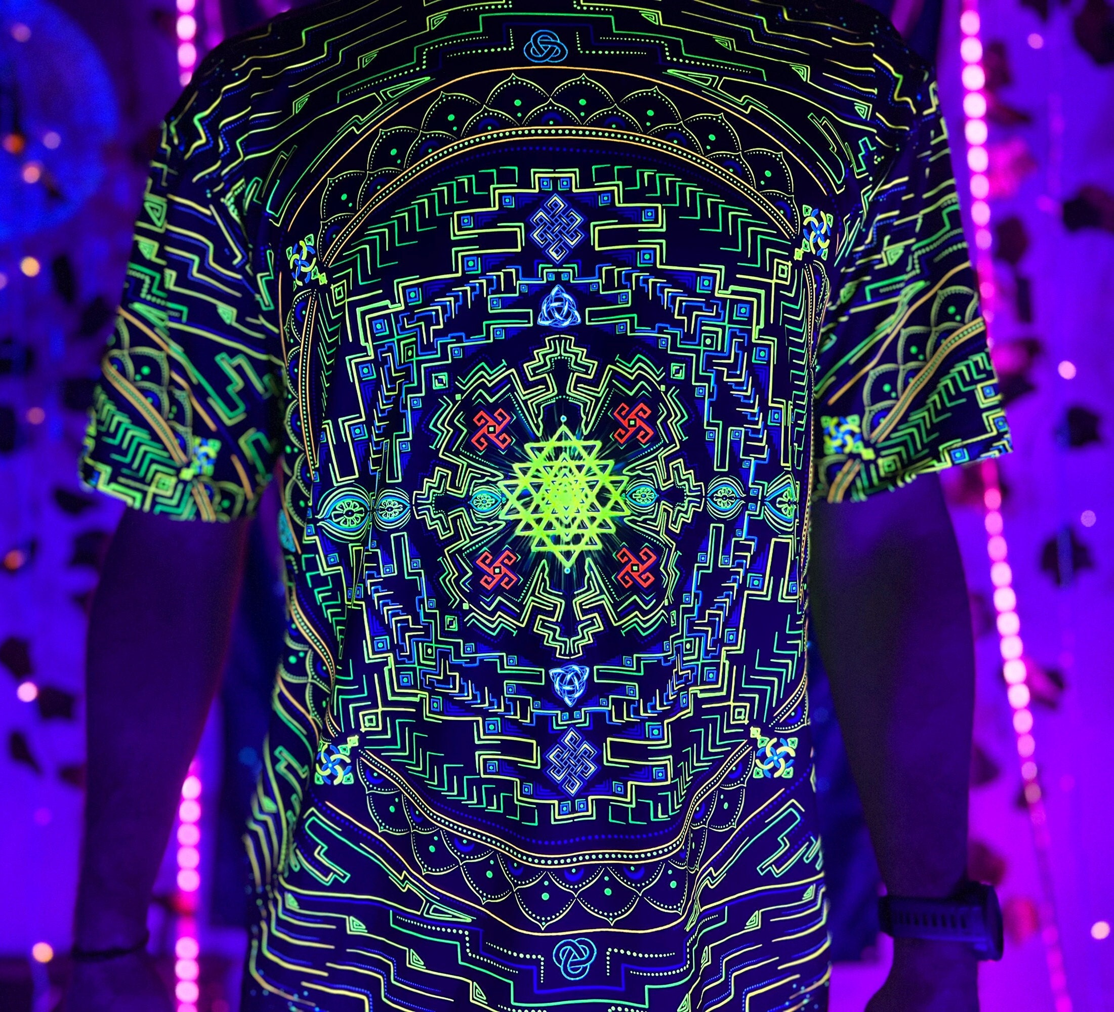 幾何学模様 蛍光イエロー Tシャツ 蛍光フェスティバルTシャツ、神聖幾何学模様のウェア、ネオンTシャツ