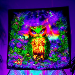 Ultraviolet Blacklight Owl Backdrop, UV Wall Hanging, Trippy Wall Art, Psychedelic Fluorescent Tapestry, Neon Tapestry, Psytrance Backdrop