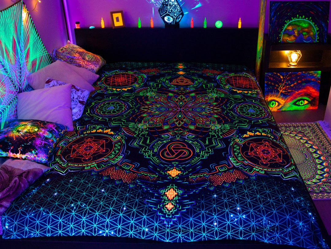 Meditation Home Decor, UV Blanket, Trippy Blanket, Hippie Bedding, Yoga Gift, UV Art, Blacklight