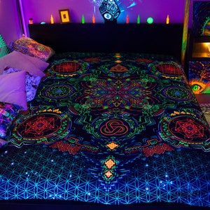 Meditation Home Decor, UV Blanket, Trippy Blanket, Hippie Bedding, Yoga Gift, UV Art, Blacklight Bedsheet, Neon Bedding, Mystical Art