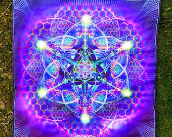 Bedroom Tapestry, Psytrance Wall Decor, Mandala Psychedelic Acid UV Active Meditation Backdrop Mushroom Trippy Wall Art, Hippie Room Deco