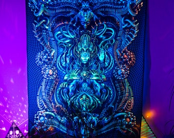 Peut inclure: Une tapisserie psychédélique représentant une divinité bleue et verte avec des détails complexes et un fond géométrique.