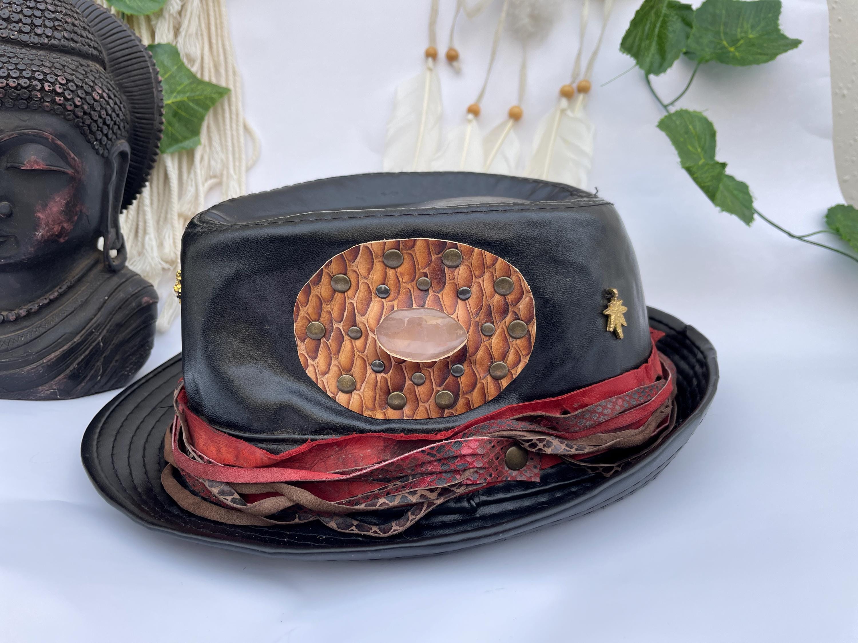 00s goa feather hat japanese label ハット 00s goa feather hat japanese label ハット Goa Hats at ₹ 100/piece