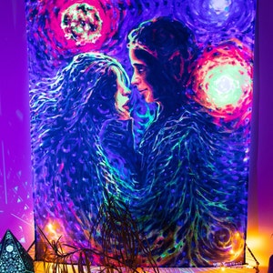 Sfondo UV sacro, arazzo sorprendente, arazzo psichedelico, arte della meditazione, deco fantasy, gobelin fluorescente, arte mistica, regalo yoga