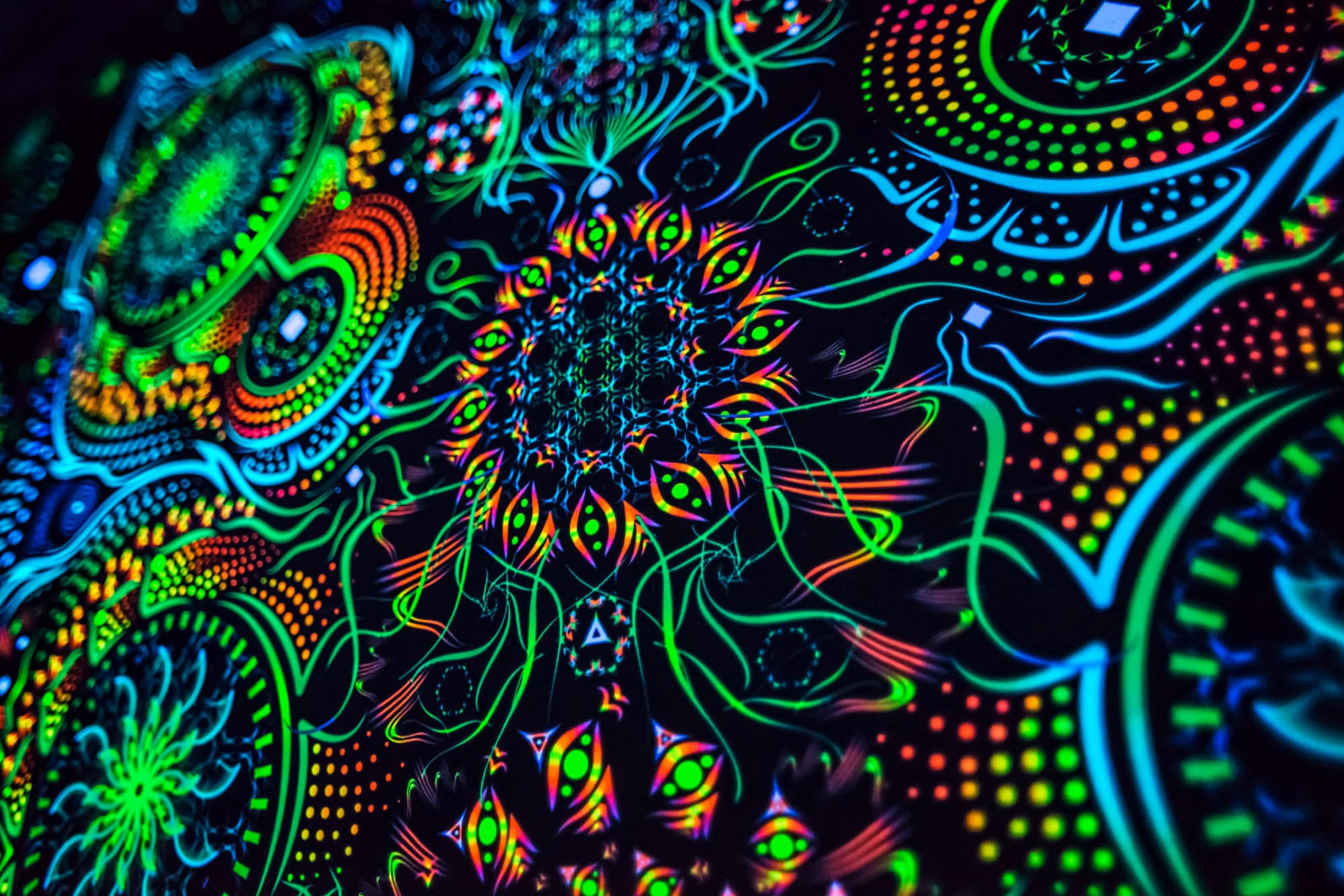 Trippy Psychedelic Backdrop Psytrance Deco UV Active Bohemian Wall