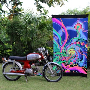 Psychedelic Tapestry Psytrance Backdrop UV Reactive Wall Hanging Bohemian Room Deco Bedroom Wall Art Festival Blacklight Active