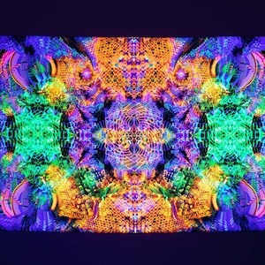 Fraktal Schwarzlicht Fluoreszierender Hintergrund, UV Tapisserie Psytrance Wandbehang, Trippy Wandkunstwerk, Meditation Visionäres Spirituelles Wohndeko