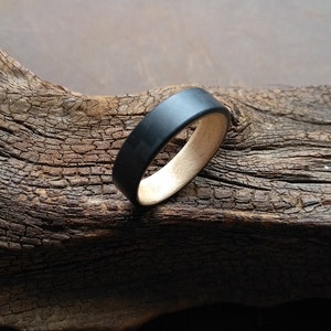 Wooden ring curly maple carbon bentwood