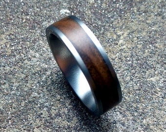 Titan Nussbaum Maserholz Bentwood Ring