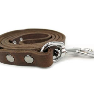 Handcrafted dog leash made of oiled leather | Robust leather leash for dogs | Premium quality & durable | Oiled leather collar | Handmade