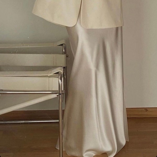 Maxi silk slip skirt 100% silk skirt Butter cream long silk satin skirt White silk bias cut skirt Silk clothing Silk basics Wedding skirt