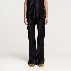 Black silk pants Bias cut silk satin pants Black slim pants Silk flared leg pants Silk lounge pants Silk bottom Minimalist clothing Riviera