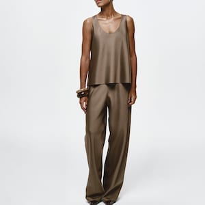 Premium quality Silk-Wool Blend Relaxed Straight-Leg Pants & Coordinating Tank Top Set Suit / 2 piece silk suit