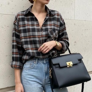 100% Cotton Flannel Shirt, Plaid Oversized Flannel Shirt, Women&#39;s Vintage Button-Up Checkered Shirt, Casual Outfit, Warm Long Sleeve Top