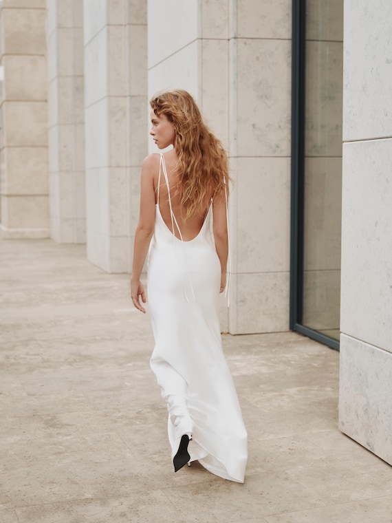 Low Open Back Silk Wedding Dress Simple White 100 Mulberry Silk Satin Maxi Dress With Cowl Neck Minimal Sateen Fluid Liquid Bias Slip Gown Etsy