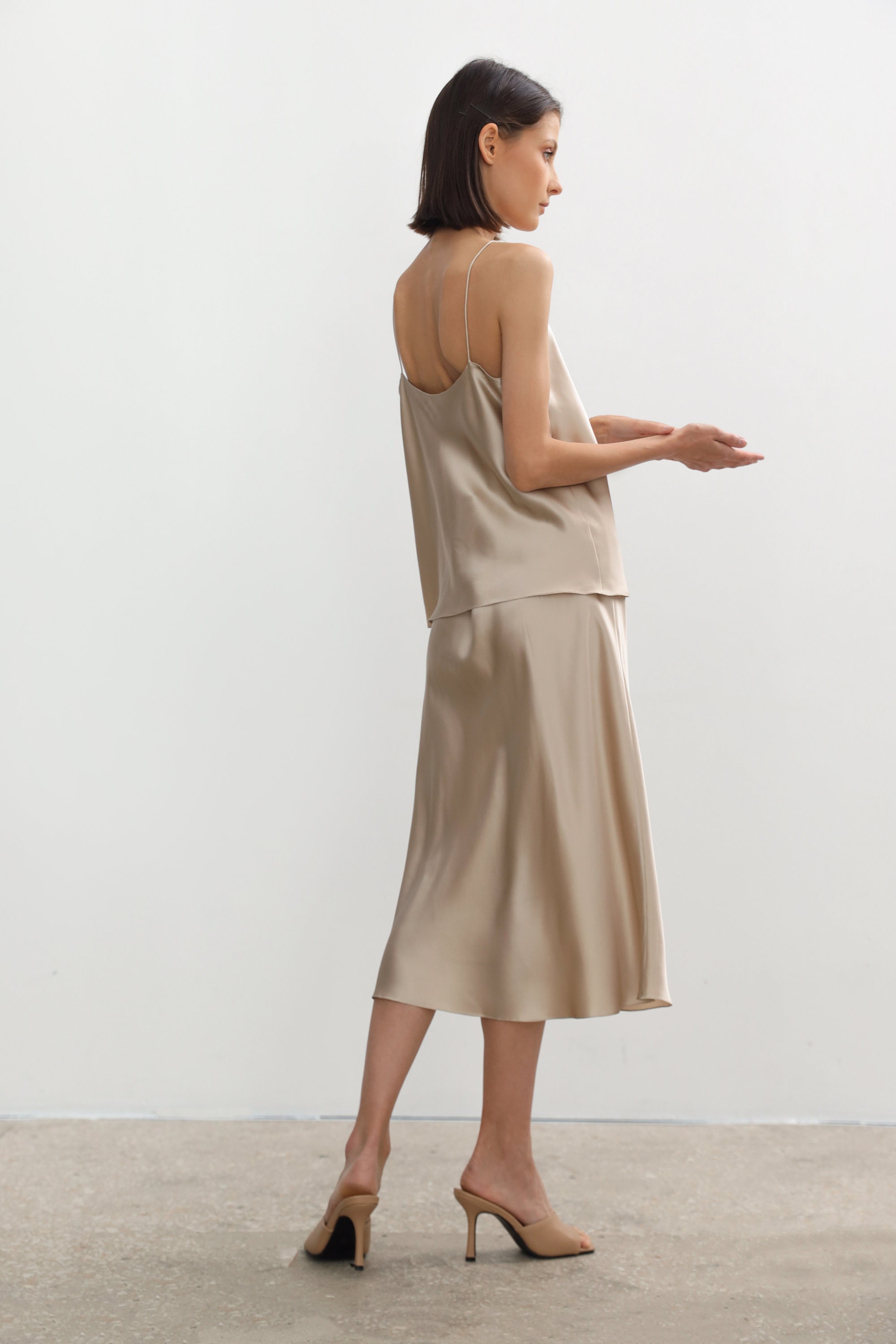 Oyster silk satin skirt bias cut Beige silk slip skirt midi | Etsy