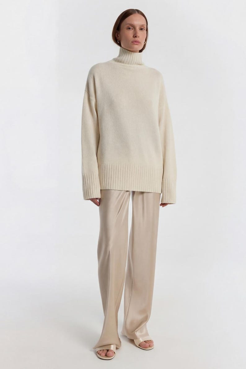 Ivory 100% cashmere pullover oversized image 7