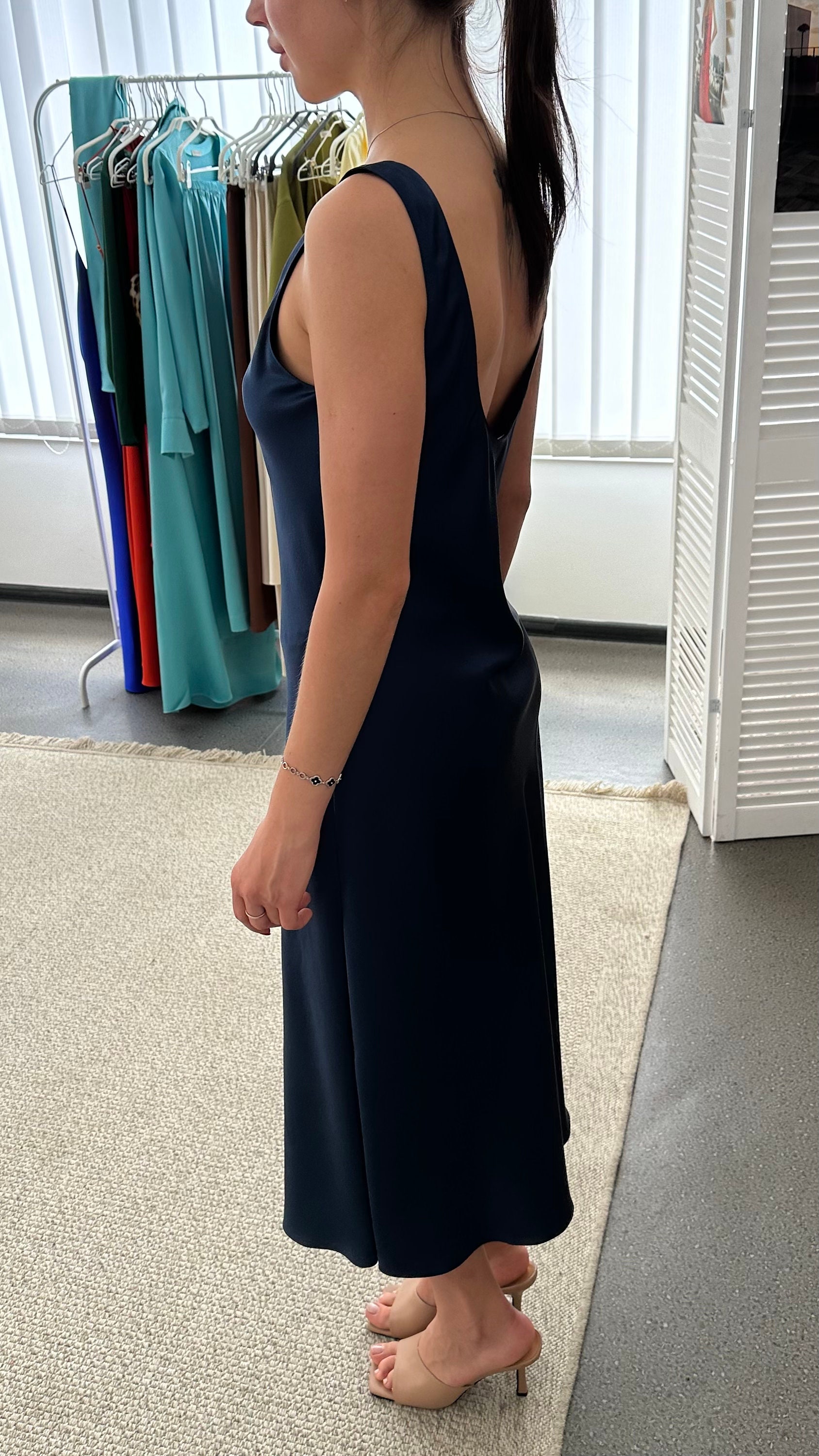 ワンピース yo BIOTOP Silk U dress yo BIOTOP Silk U dress