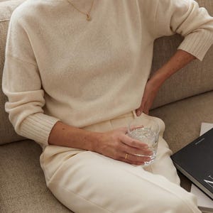 Ivory 100% cashmere pullover oversized image 20