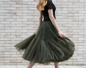 Ruffled Tulle Skirt / Tiered Skirt / Bridesmaid Bustle Tulle Skirt / Fluffy Skirt