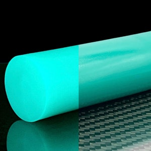 HyperGlow JEWELER&#39;S BLUE Glow in the dark rods Skur Composites Reusable Rechargeable Bright day color and night glow