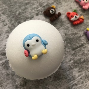 Kids Bath Bombs - Fun Stitch Animals Bath Bomb - Kids Surprise Bath Bomb - Toy Bath Bomb - Cute Bath Bomb - Dye-Free - Sensitive Skin