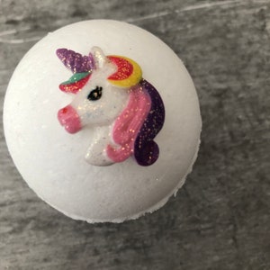 Kids Bath Bombs - Unicorn Bath Bomb - Kids Surprise Bath Bomb - Unicorn Toy Bath Bomb - Surprise Bath Bomb - Dye-Free - Sensitive Skin